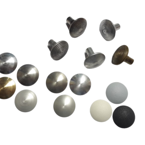 CLOUS ET PLOTS PODOTACTILES